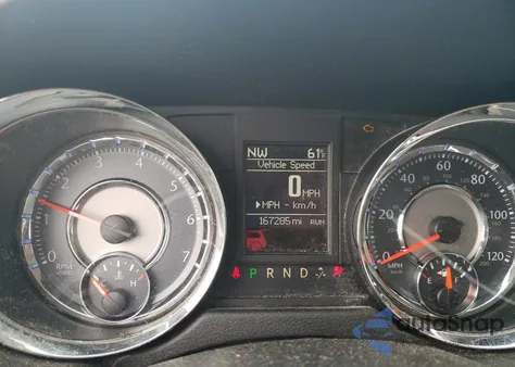 2013 Chrysler Town & Country Touring from USA, damaged, VIN 2C4RC1BG9DR556124